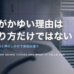 洗面台とタオルのある明るい洗面所